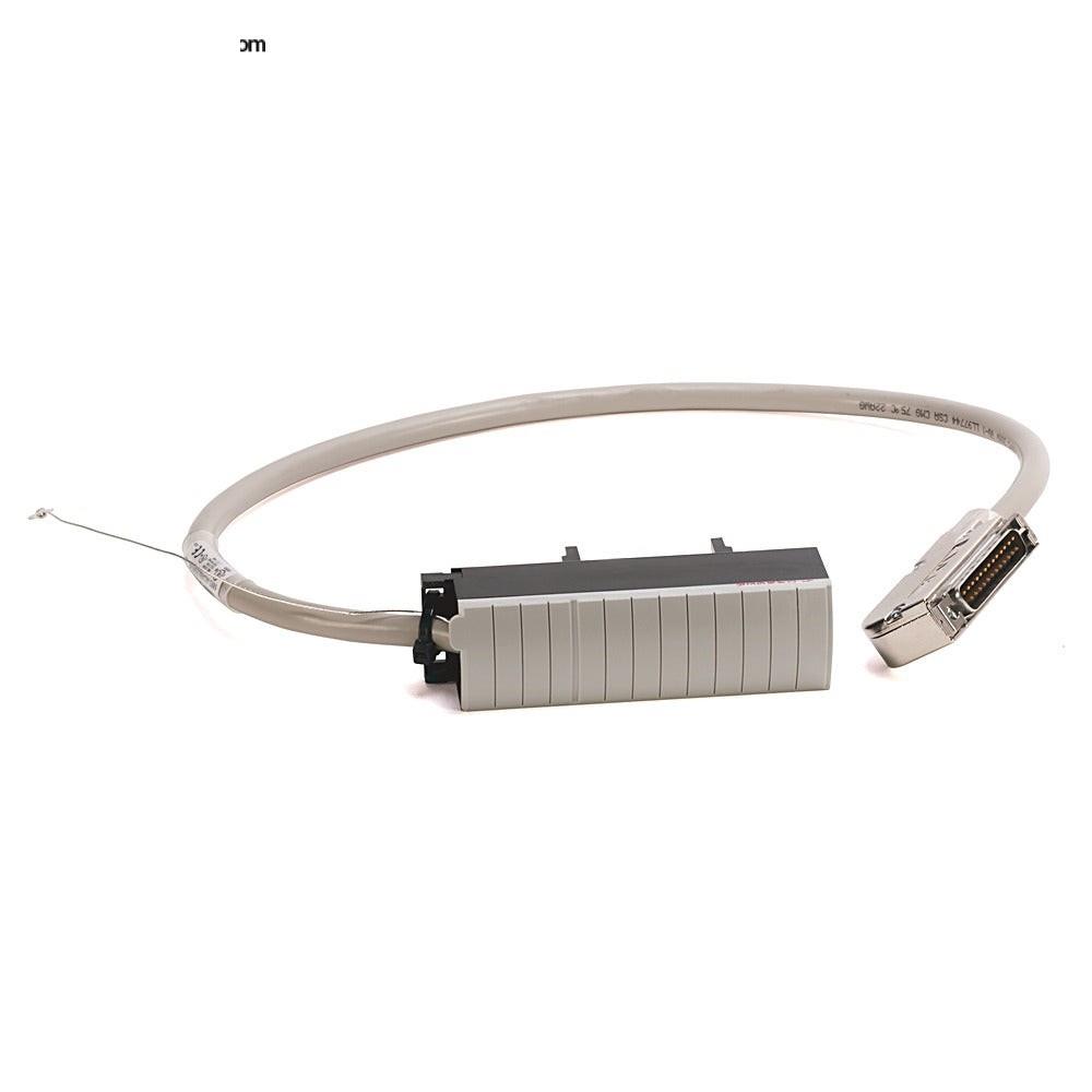 1492-ACABLE025X Allen-Bradley 12-Mon